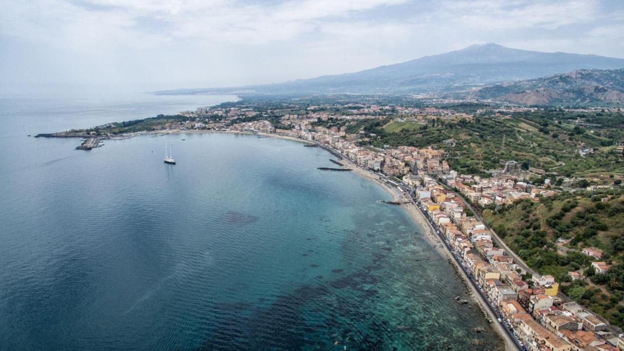 A Due Passi... Διαμέρισμα Giardini Naxos Εξωτερικό φωτογραφία