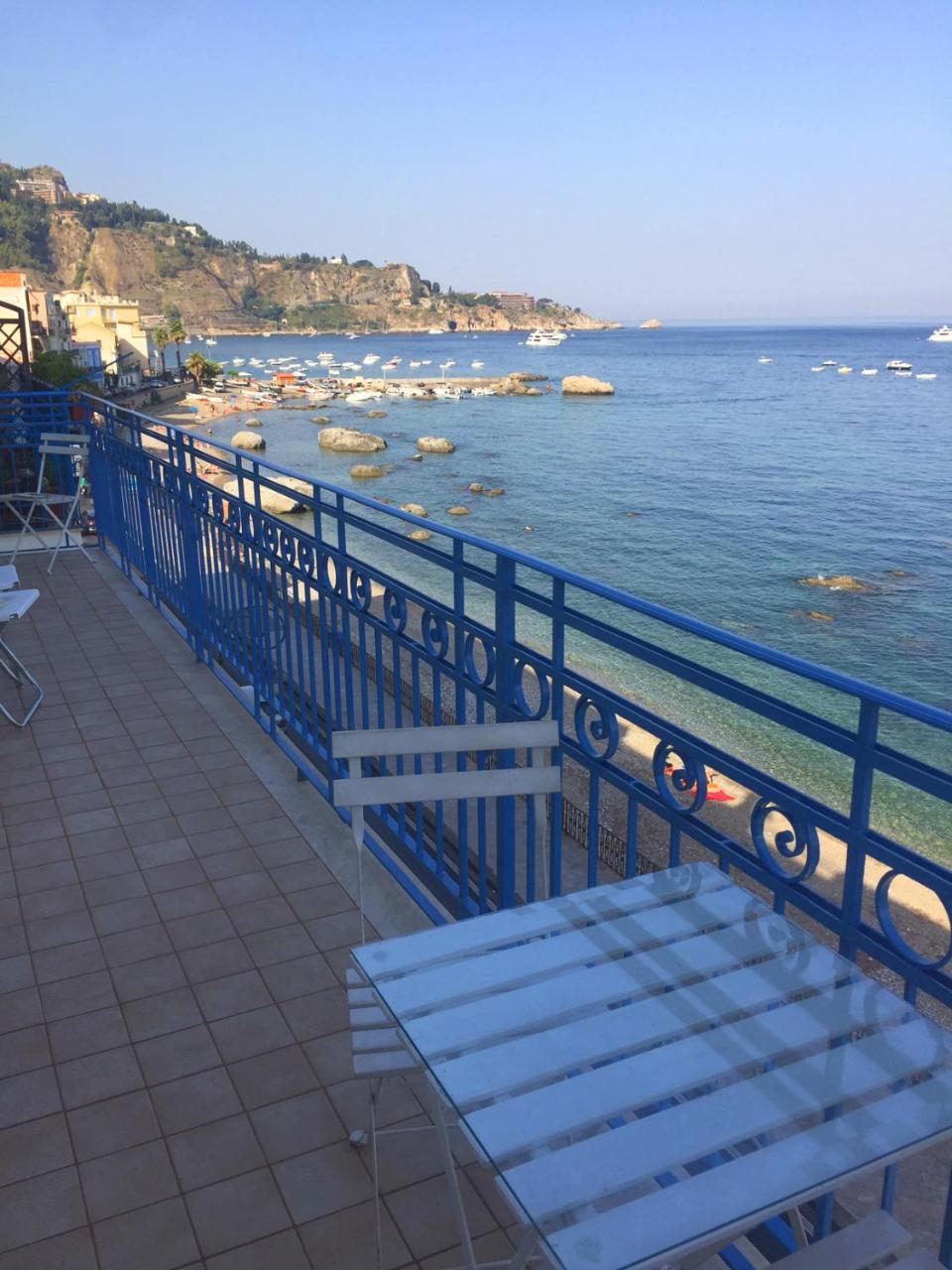 A Due Passi... Διαμέρισμα Giardini Naxos Εξωτερικό φωτογραφία